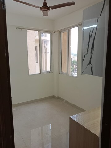 Room in 1 BHK Apartment at Signature Global Synera, Sector 81 – for Sale