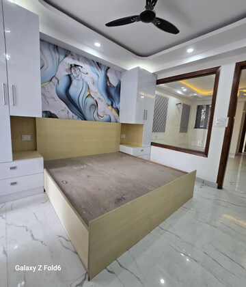 Master Bedroom in 3 BHK Builder Floor at Chattarpur – for Sale