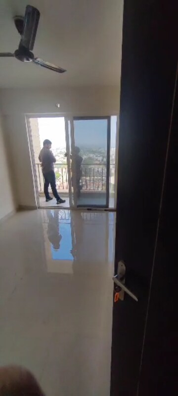 Room in 2.5 BHK Apartment at Signature The Serenas, Sohna Sector 36 – for Sale