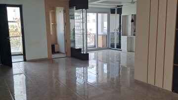 Room in 6+ BHK Independent House at Jain Sadguru Image Capital Park, Madhapur – for Sale