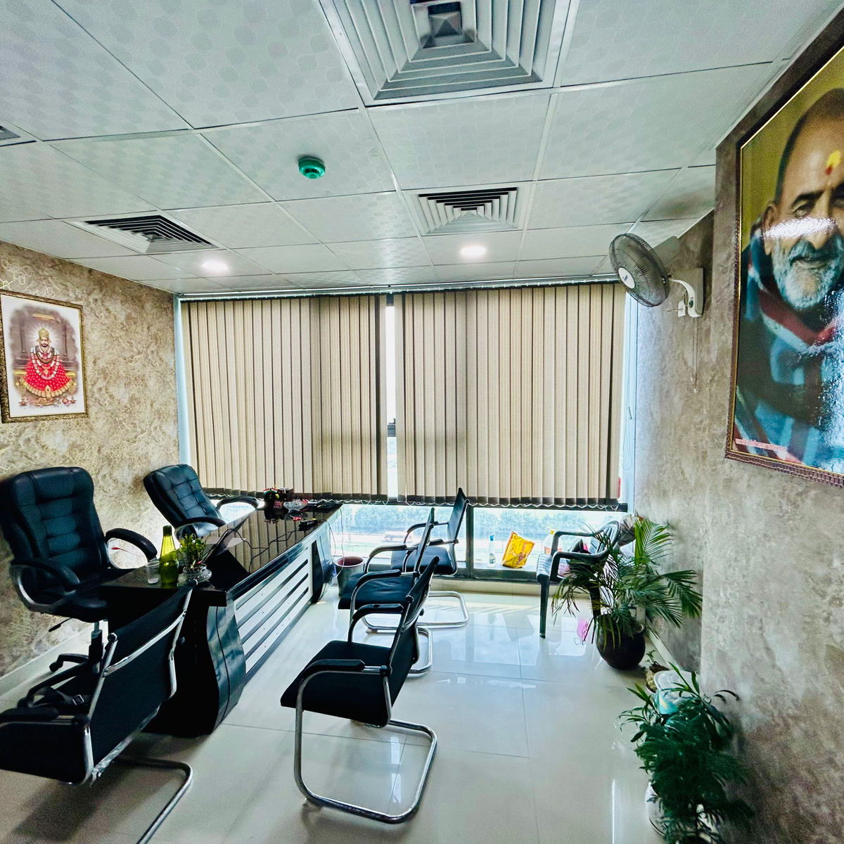 Commercial Office Space 350 Sq.Ft. For Resale in Haibatpur Greater Noida  7733894