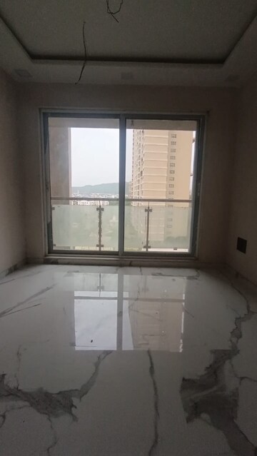 Room in 2 BHK Apartment at Satyam Imperial Heights, Ghansoli – for Sale