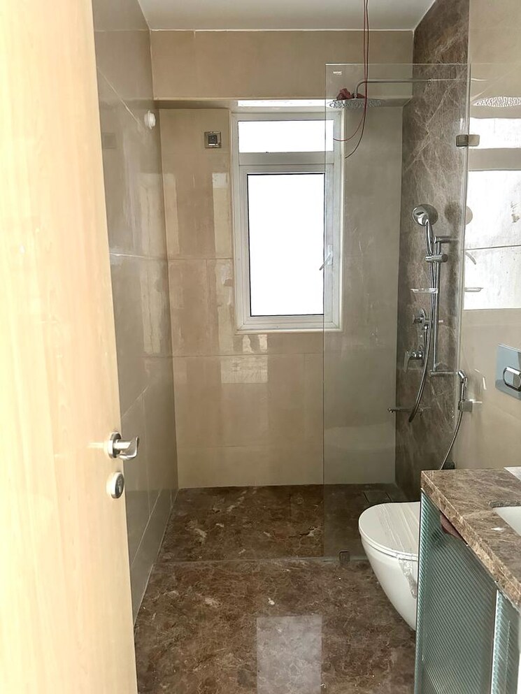 Bathroom, marathon-monte-south 2 Bedroom 940 Sq.Ft. Apartment In Byculla West Mumbai 7734017
