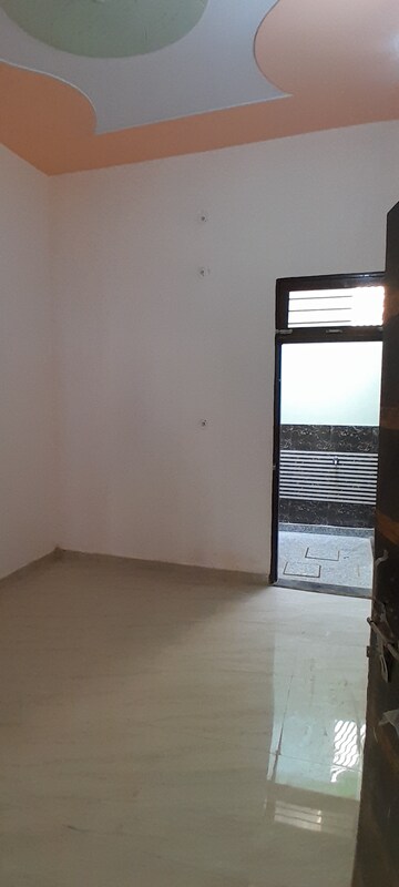 Room in 3 BHK Independent House at Sardhana Road – for Sale