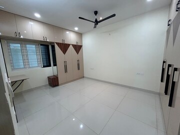 Room in 2 BHK Apartment at Honer Aquantis, Gopanpally – for Sale