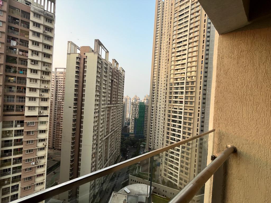 3 BHK Apartment For Resale in SD Astron Tower Kandivali East Mumbai  7734184