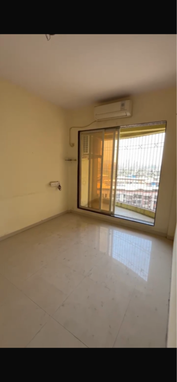 Room in 3 BHK Apartment at Shelar Park, Kalyan West – for Sale