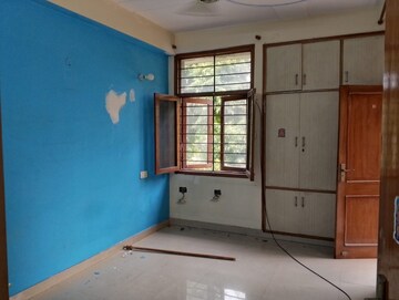 Room in 3 BHK Apartment at Ip Extension – for Sale