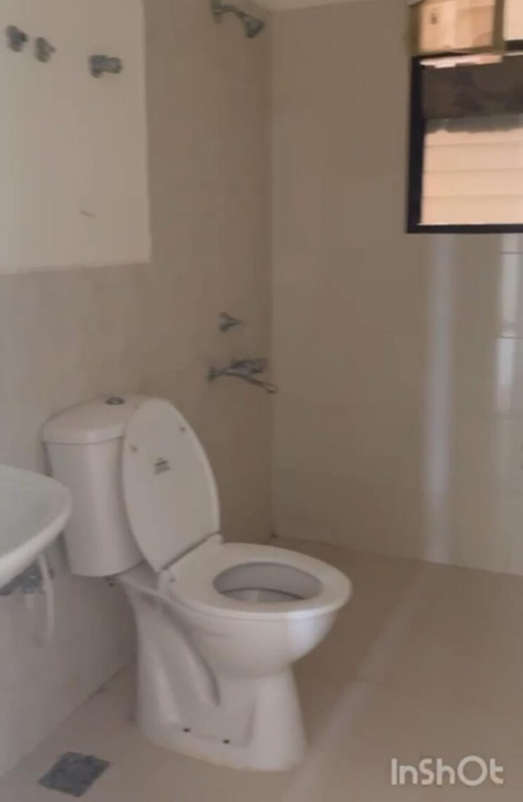 Bathroom, squarefeet-regal-square 1 Bedroom 655 Sq.Ft. Apartment In Bhadwad Gaon Thane 7709154
