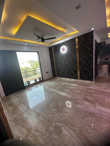 Bedroom in 2 BHK Builder Floor at Empire Floors, Sector 57 – for Sale