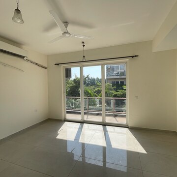Bedroom in 4 BHK Villa at BPTP Amstoria, Sector 102 – for Sale