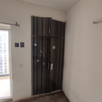 Furnished Amenities in 2.5 BHK Apartment at RPS Savana, Sector 88 – for Sale