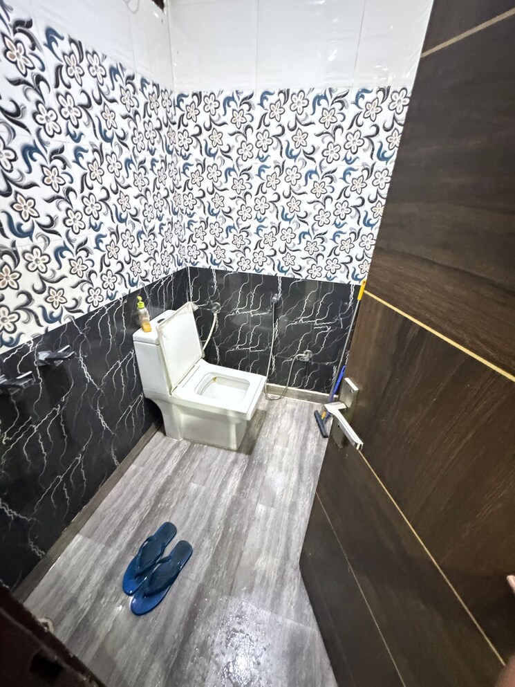 Master Bedroom, dwarka mor 3 Bedroom 900 Sq.Ft. Builder Floor In Dwarka Mor Delhi 7734606