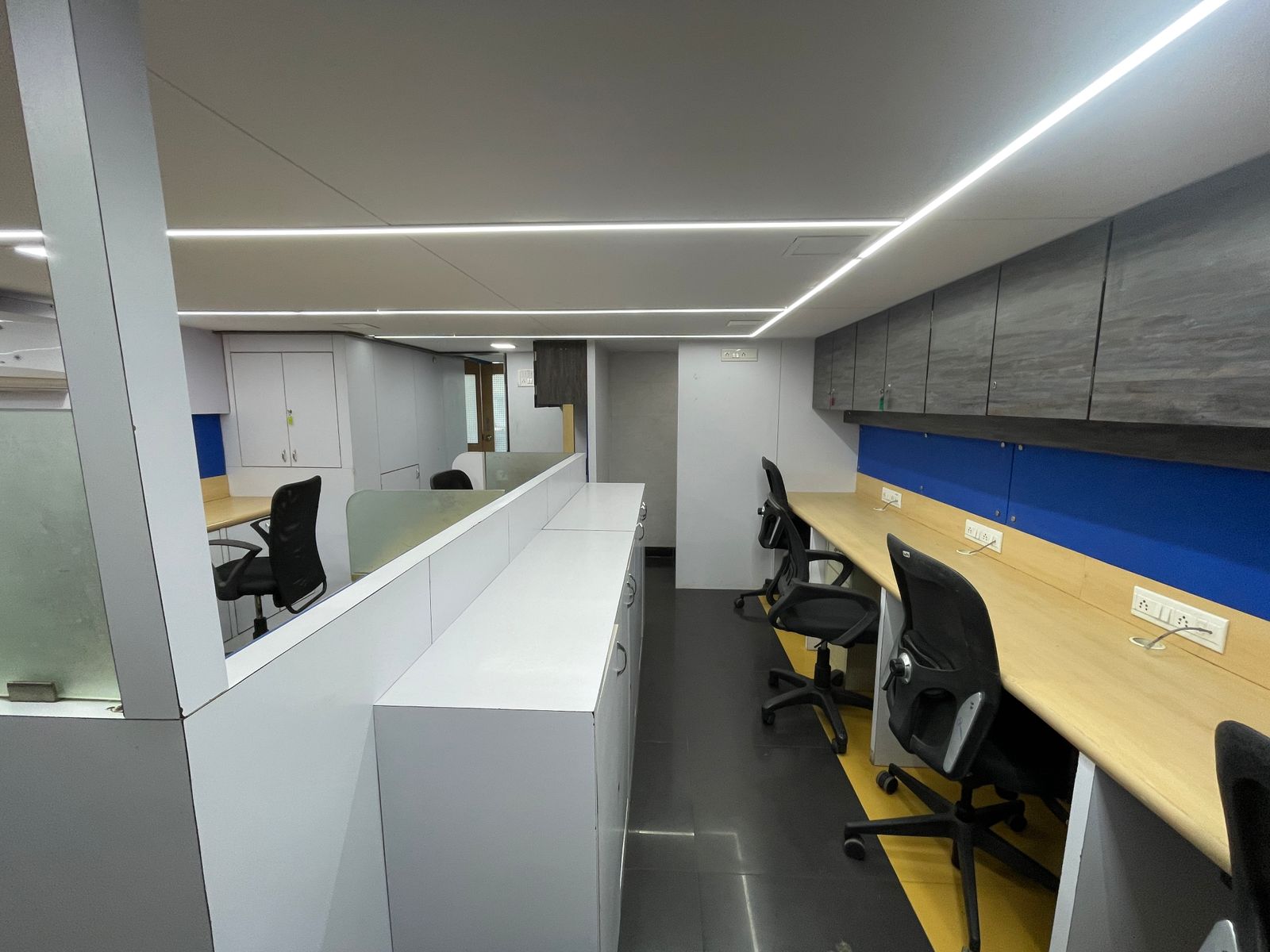 Office Space For Rent in Shree Kamdhenu Estate