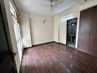 2 BHK Apartment For Resale in Ajnara Homes Sector 16b Greater Noida Greater Noida  7734694