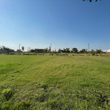  Plot For Sale in BPTP Amstoria Plot, Sector 102