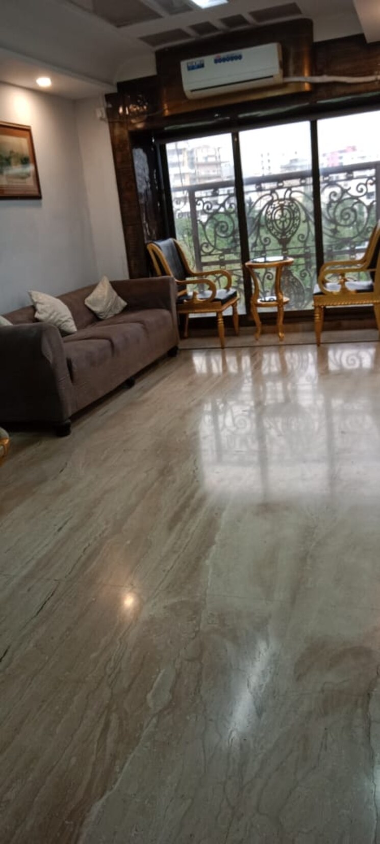 Gym, om-palace-pali-hill 2 Bedroom 450 Sq.Ft. Apartment In Pali Hill Mumbai 7734850