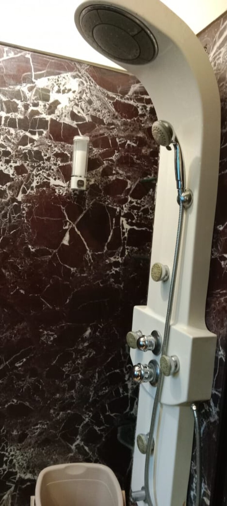 Bathroom, om-palace-pali-hill 2 Bedroom 450 Sq.Ft. Apartment In Pali Hill Mumbai 7734850