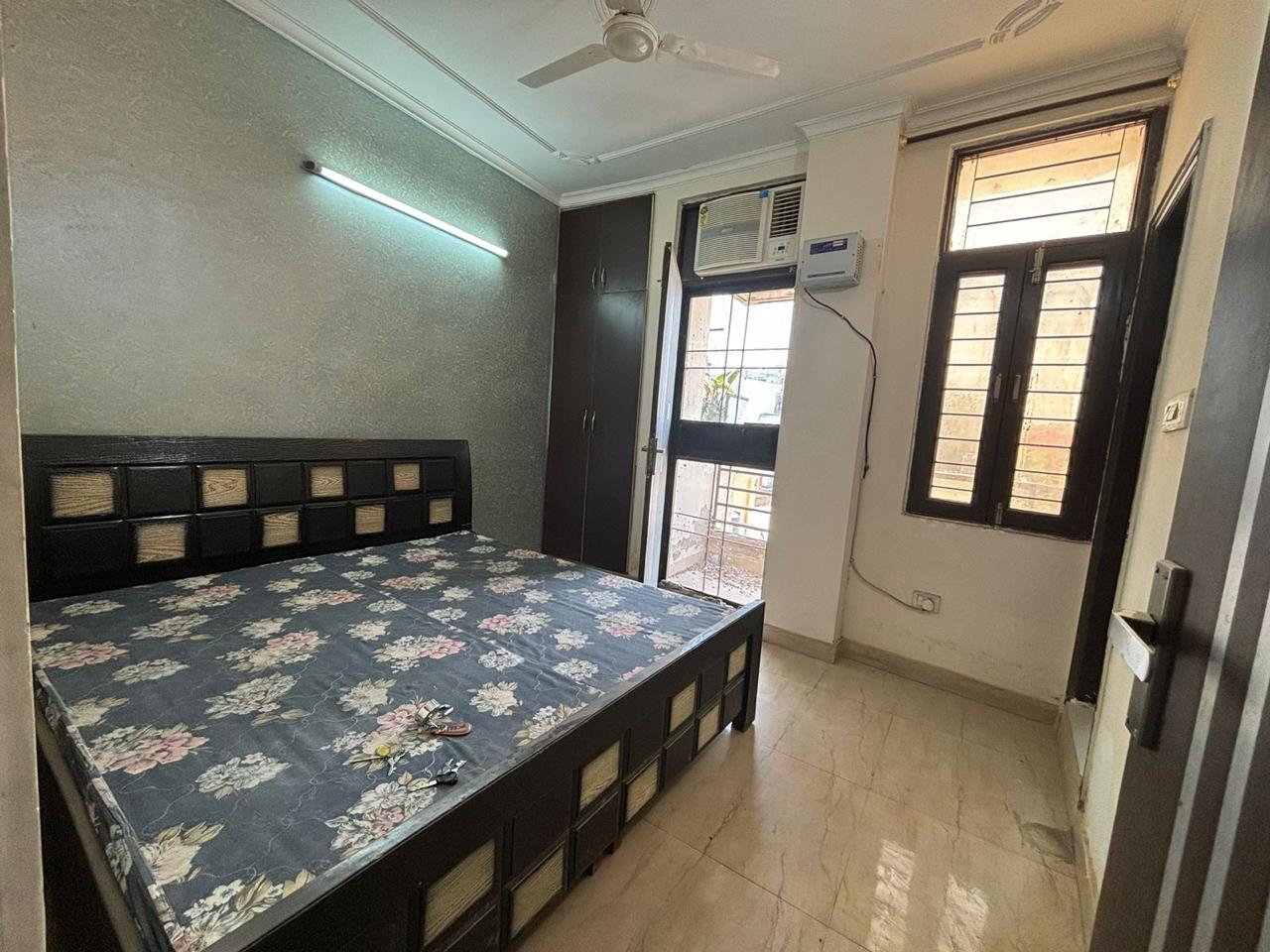 1 BHK Builder Floor For Rent in Neb Sarai Delhi  7735485