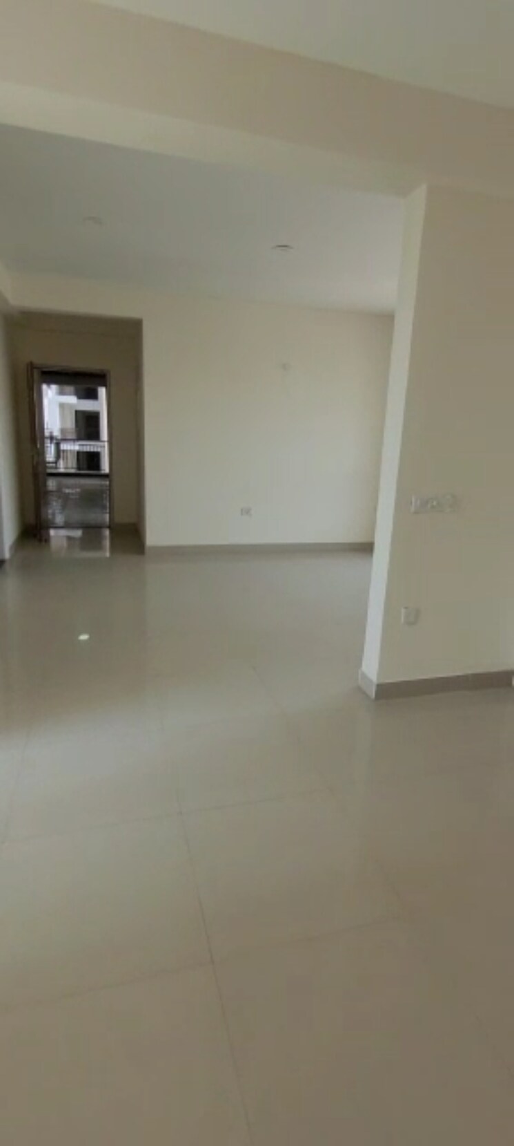 Room, imperia-esfera 3.5 Bedroom 2035 Sq.Ft. Apartment In Sector 37c Gurgaon 7735603