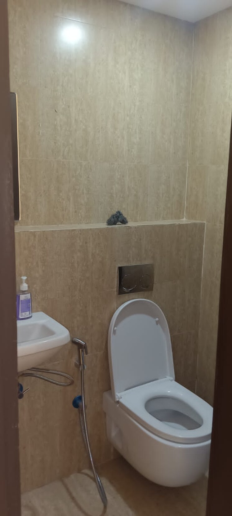 Bathroom, lodha-belmondo 3 Bedroom 1421 Sq.Ft. Apartment In Gahunje Pune 7735907