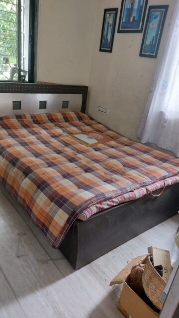 Bedroom in 3 BHK Apartment at Bhosle Nagar – for Rent