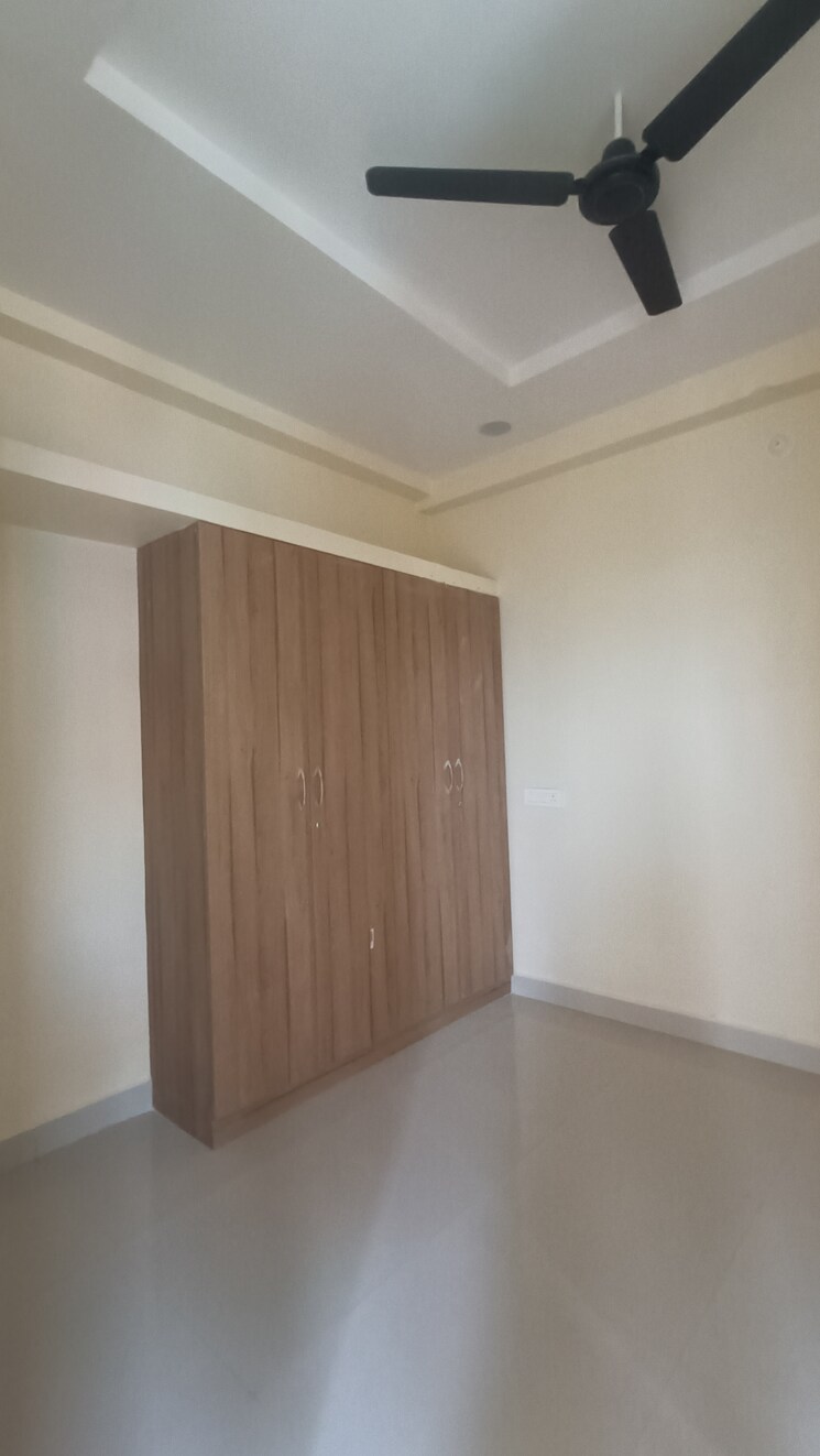 Room, kondapur 1 Bedroom 610 Sq.Ft. Apartment In Kondapur Hyderabad 7736244