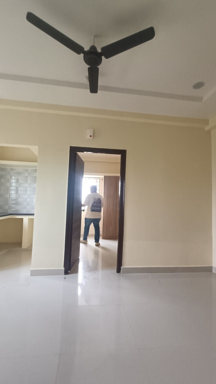 Room, kondapur 1 Bedroom 610 Sq.Ft. Apartment In Kondapur Hyderabad 7736244
