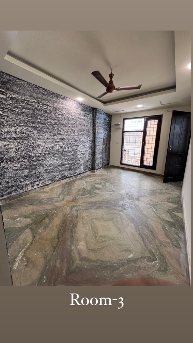 Room, saket 3 Bedroom 1500 Sq.Ft. Apartment In Saket Meerut 7736323