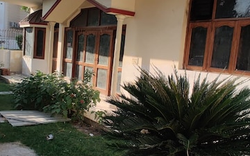 6 BHK Independent House For Sale in Sector 46