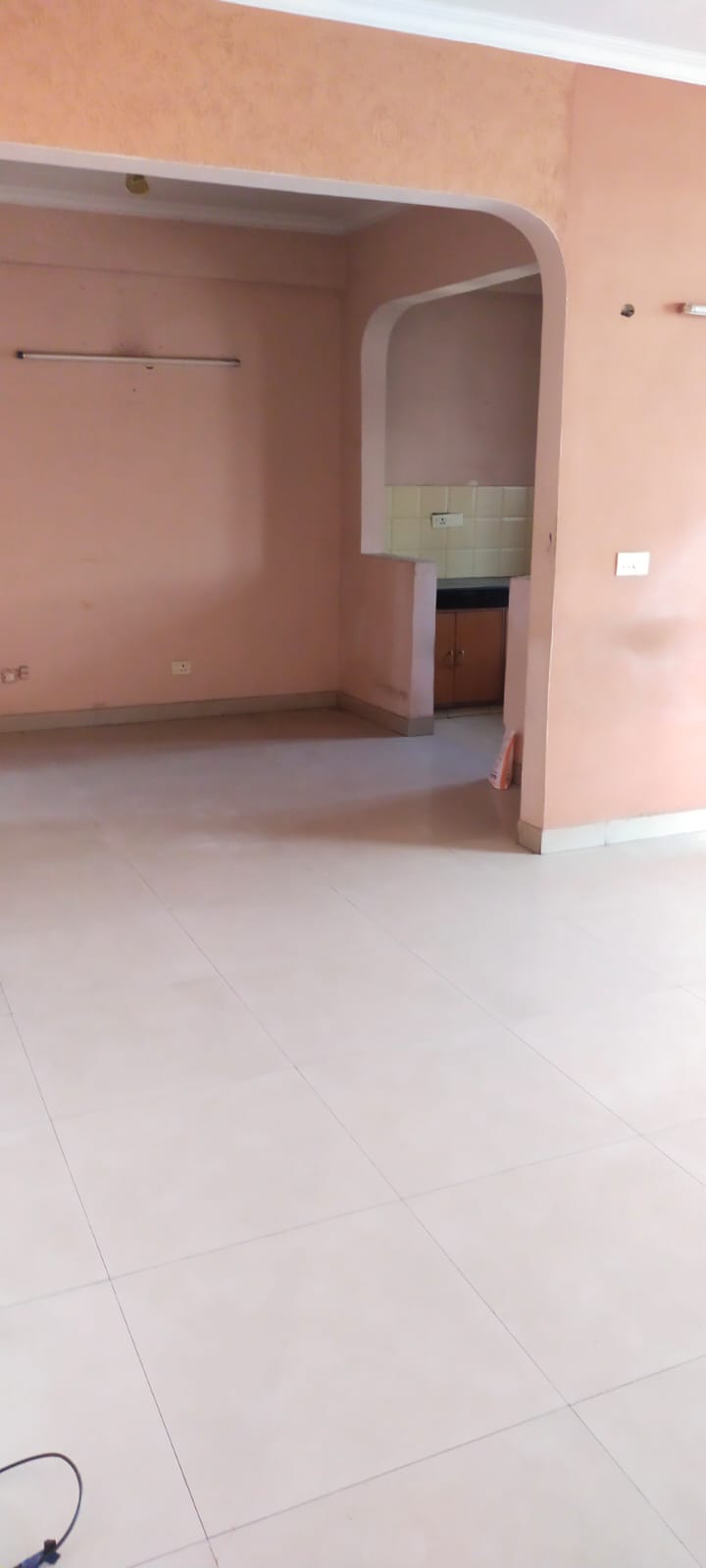 2 BHK Apartment For Resale in HRC Professional Indrapuram Ghaziabad  7736621