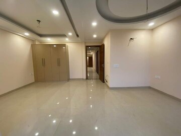 Bedroom in 3 BHK Builder Floor at Chattarpur – for Sale