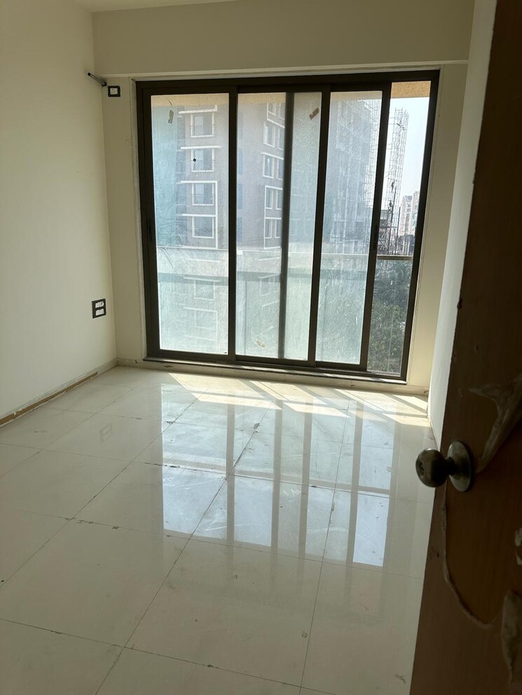 Room, new-ambivali 2 Bedroom 500 Sq.Ft. Apartment In Andheri West Mumbai 7736993