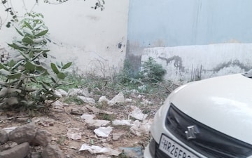 Plot For Sale in New Palam Vihar Phase 1