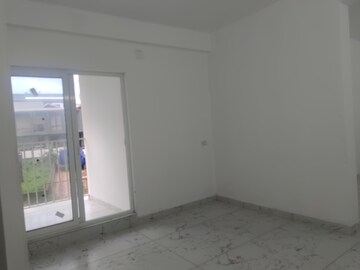 Room in 3 BHK Apartment at Vennala – for Sale