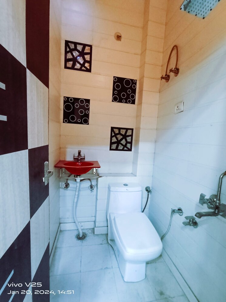 undefined, vasundhara sector 5 2 Bedroom 50 Sq.Mt. Builder Floor In Vasundhara Sector 5 Ghaziabad 7737149