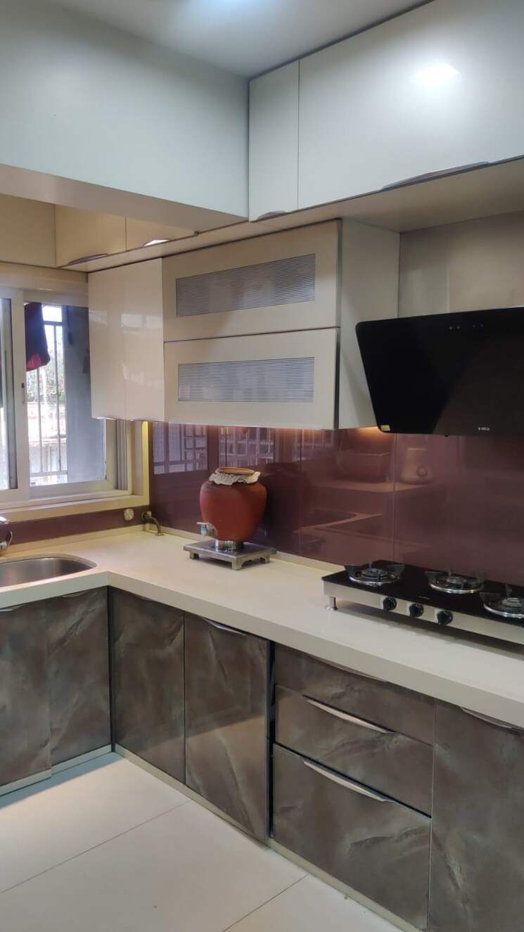 Kitchen, varun-garden 3 Bedroom 1400 Sq.Ft. Apartment In Ghodbunder Road Thane 7737193