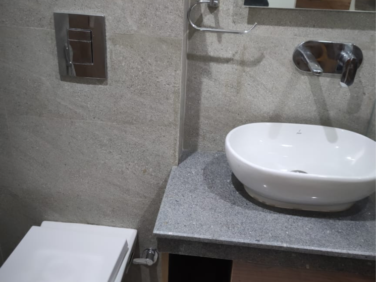 Bathroom, chittaranjan park 3 Bedroom 1300 Sq.Ft. Builder Floor In Chittaranjan Park Delhi 7737235