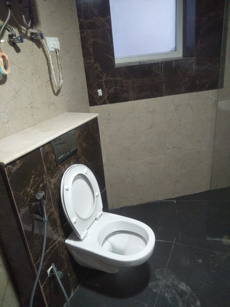 Bathroom, laxmi-plaza-kasheli 2 Bedroom 769 Sq.Ft. Apartment In Kasheli Thane 7737360