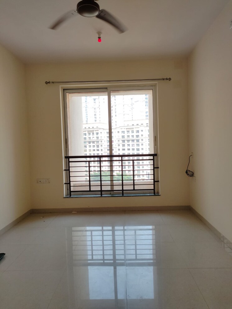 Room, bluebell-apartments 1 Bedroom 420 Sq.Ft. Apartment In Ghodbunder Road Thane 7738236