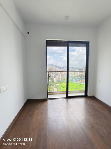 2 BHK Apartment For Sale in Risland The Icon, Dhokali