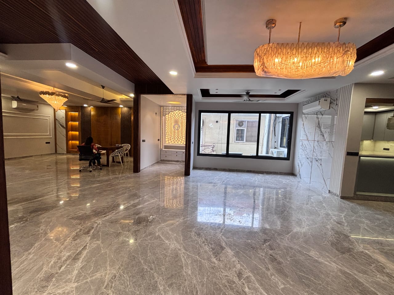 3.5 BHK + Pooja Room,Extra Room 1314 Sq.Ft. Builder Floor in BPTP Astaire Gardens