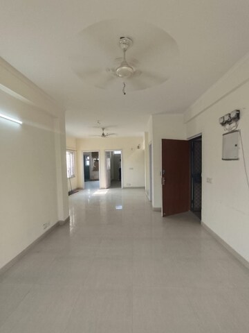 Room in 3 BHK Builder Floor at Mayfield Garden – for Sale