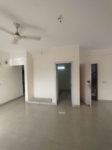 Room in 3 BHK Builder Floor at Mayfield Garden – for Sale