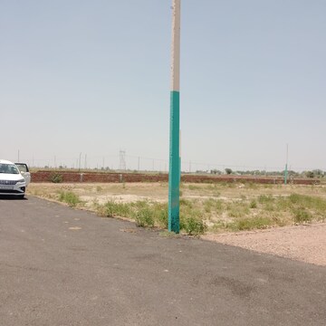  Plot For Sale in Jewar