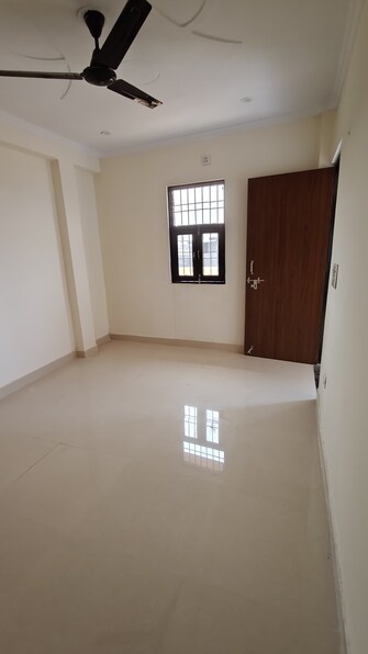 1 BHK Builder Floor For Rent in Sector Phi iv Greater Noida  7739073