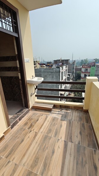 1 BHK Builder Floor For Rent in Sector Phi iv Greater Noida  7739073