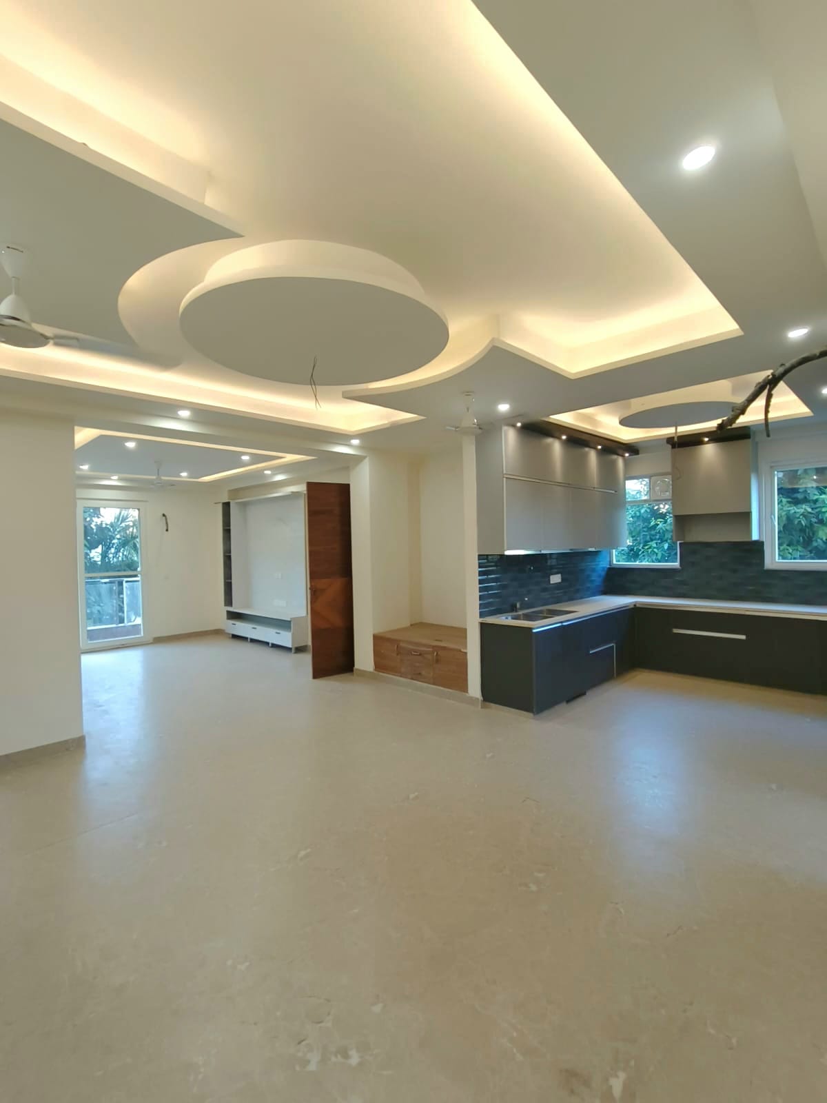 3 BHK + Study Room 220 Sq.Ft. Builder Floor in Sushant Lok 2