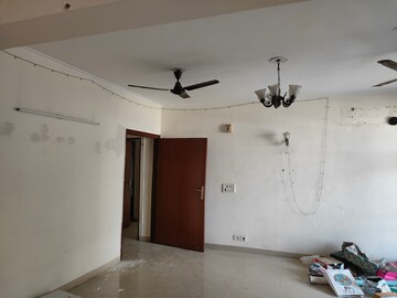Room in 4 BHK Apartment at Army Sispal Vihar, Sector 49 – for Sale