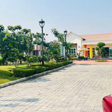 3 BHK Villa – Exterior View View at Sector 33 - for Sale
